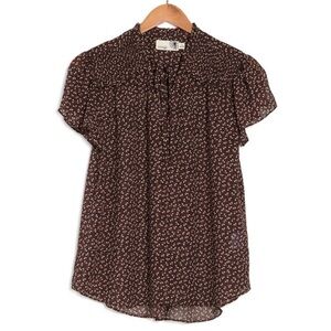 Everleigh Smocked Shoulder Tie Front Brown & Ivory Lightweight Top - Sz Med, NWT